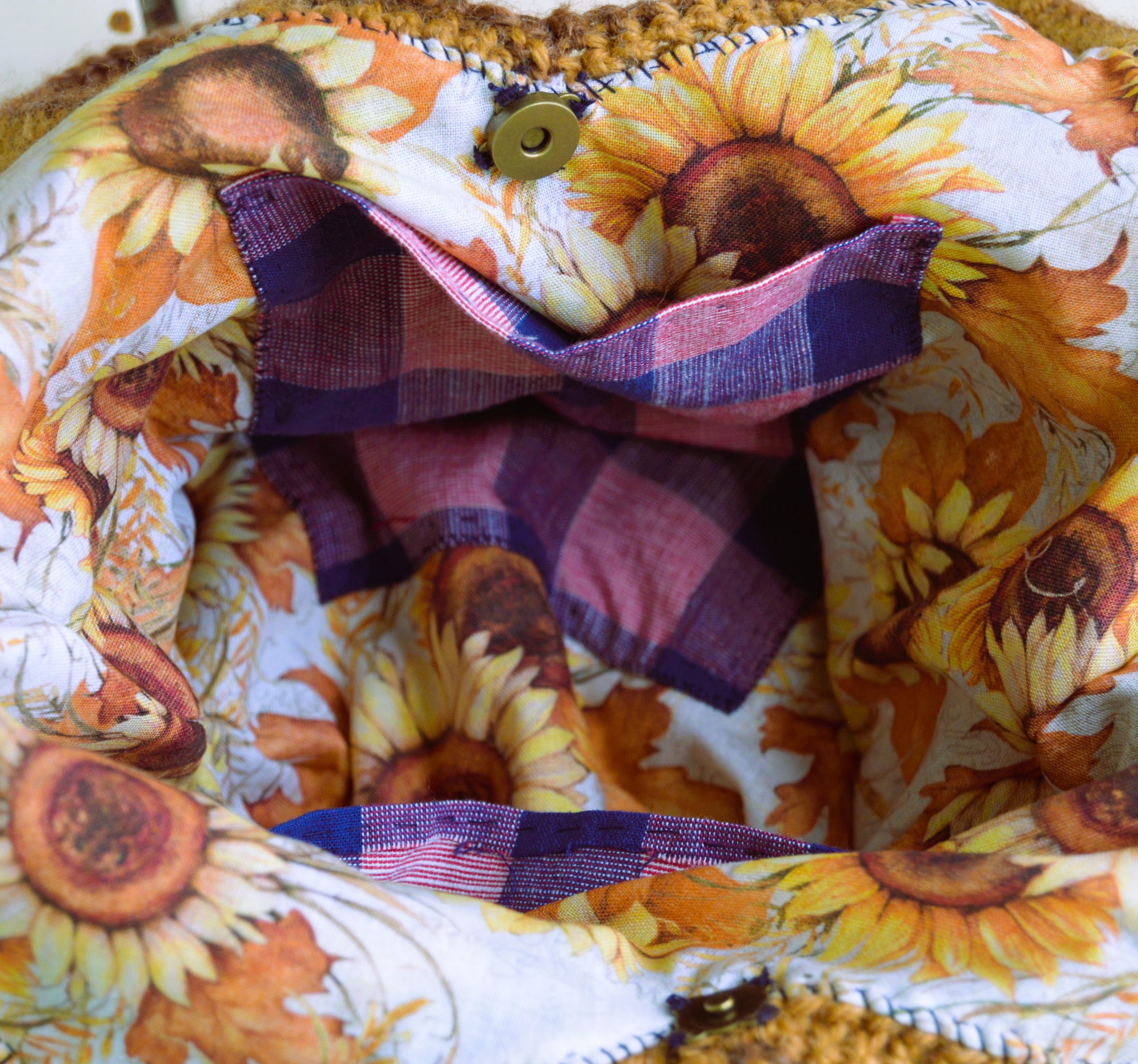 Crocheted Sunflower Bag - Image 4