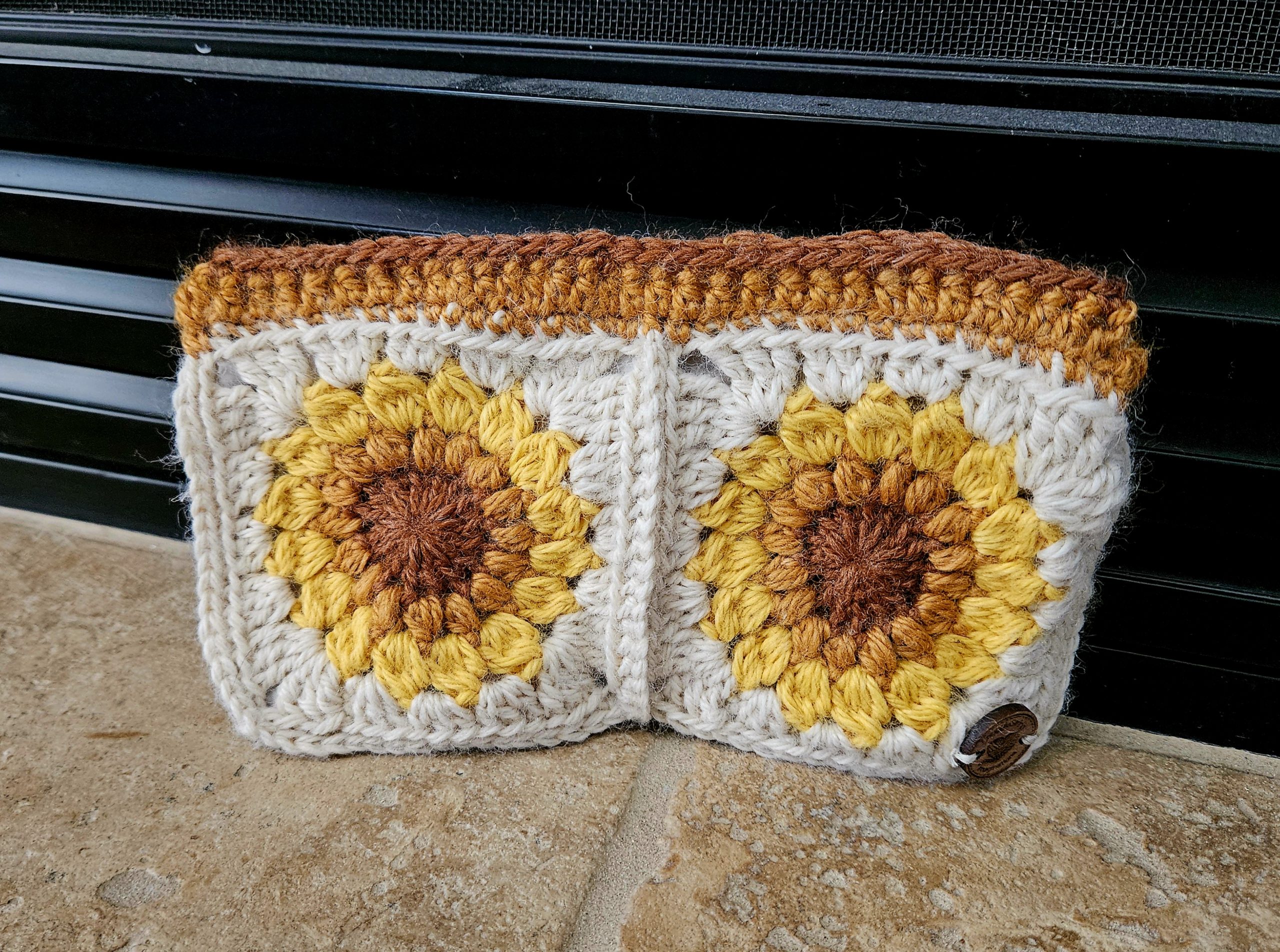 Cream Crocheted Sunflower Wallet