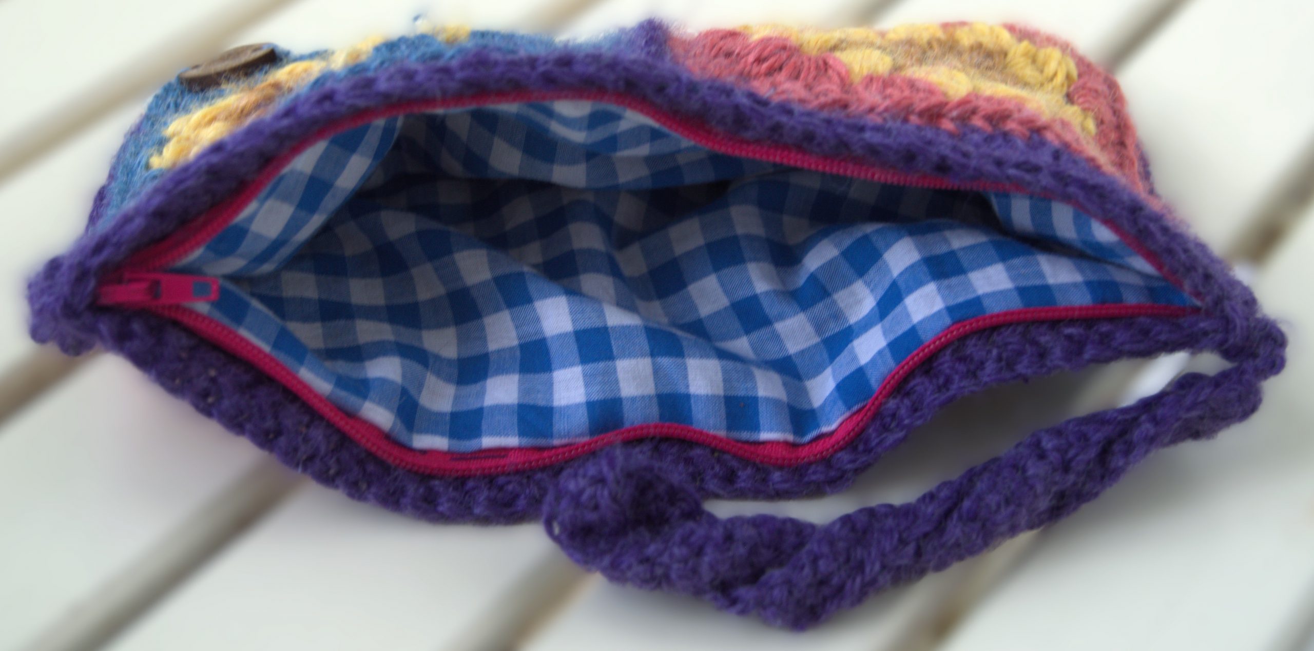 Bi Crocheted Sunflower Wallet - Image 3