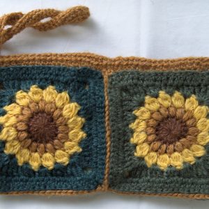 Dueling Greens Sunflower Clutch