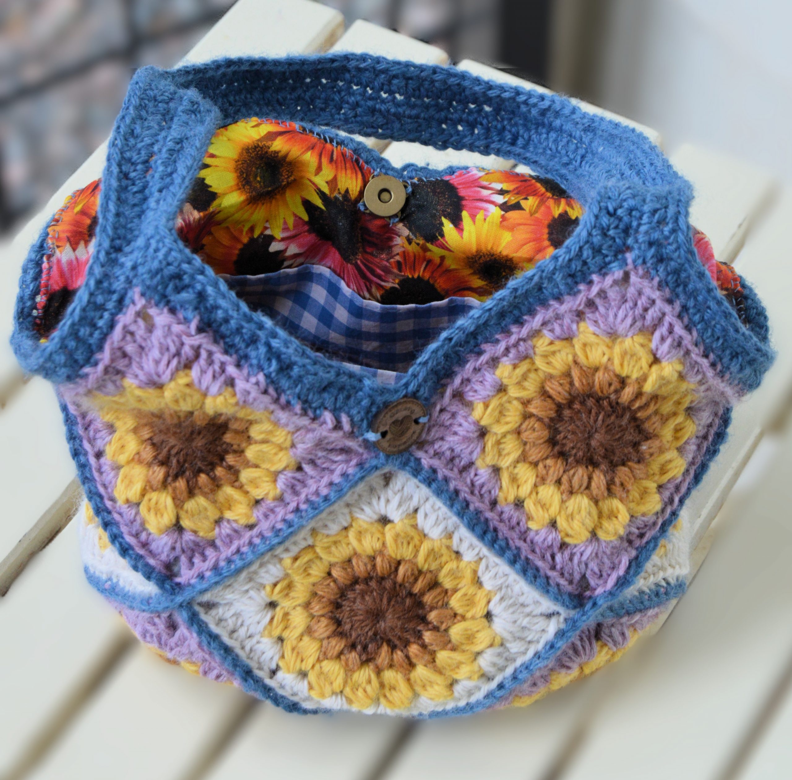 Crocheted Trans Sunflower Bag - Image 5